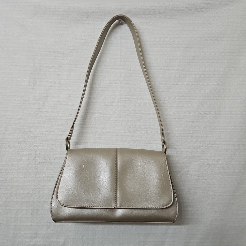 Liz Claiborne Y2K Faux Leather Pewter Color Purse Baugette